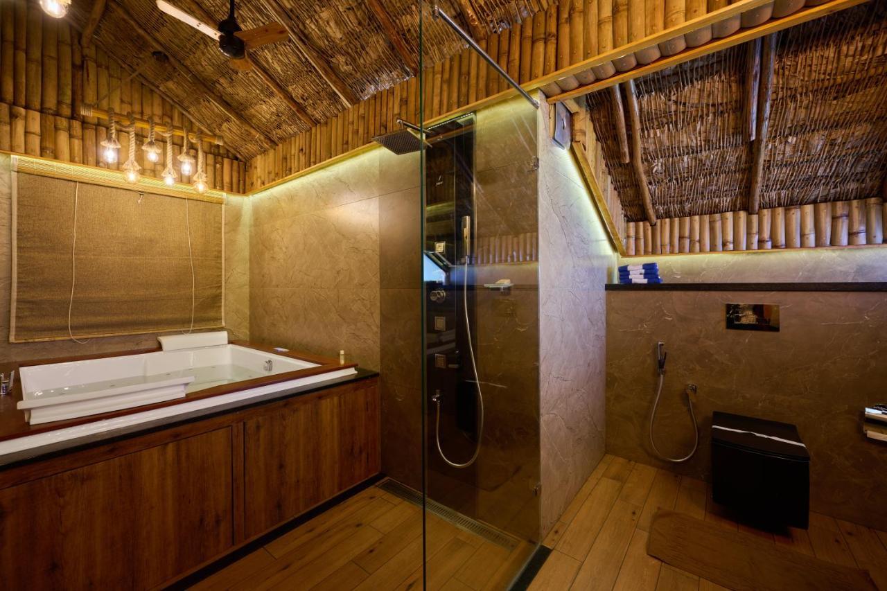 Maliekal Heritance Cherai Cherai Beach Exterior foto