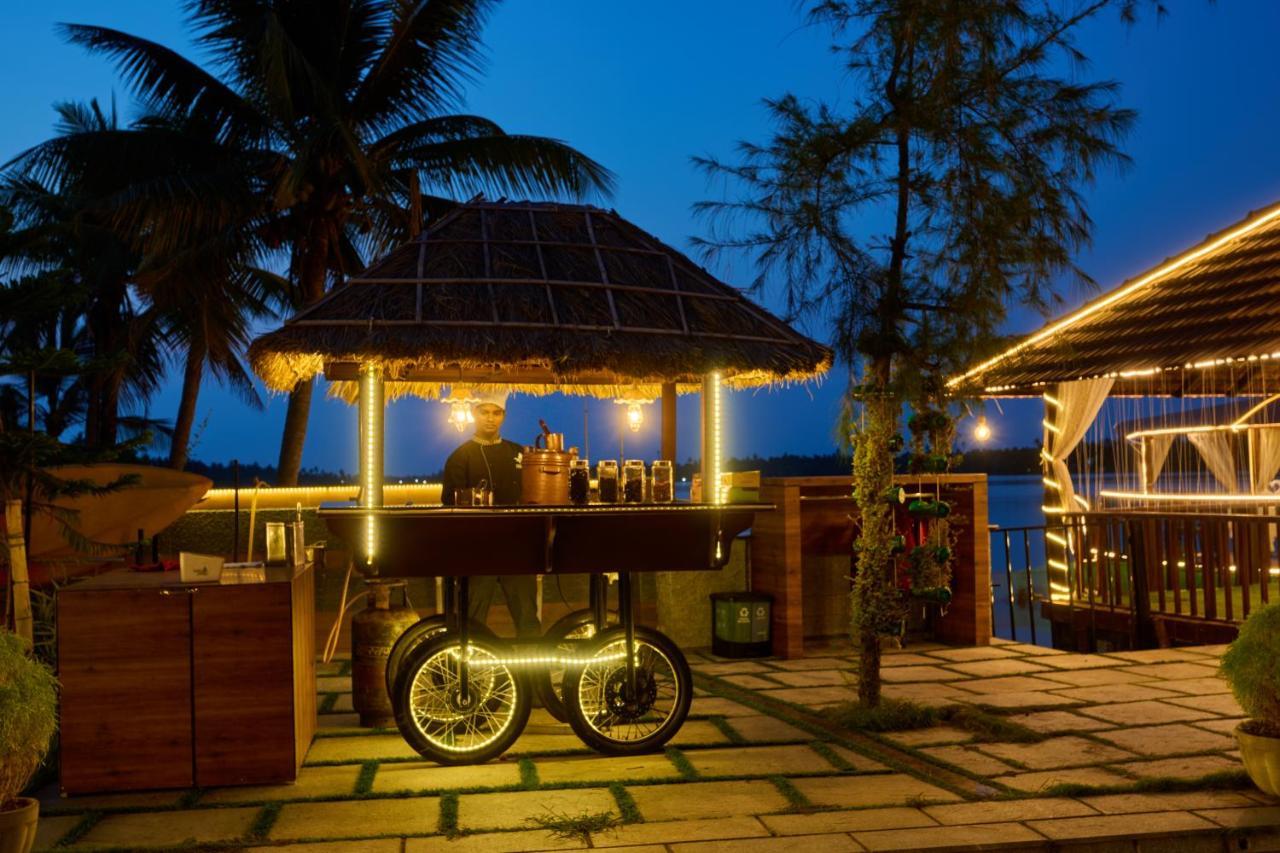 Maliekal Heritance Cherai Cherai Beach Exterior foto
